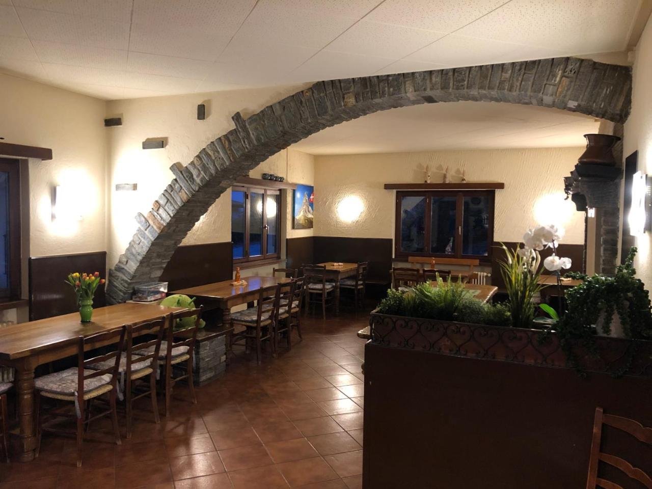 Al Grottino Bed & Breakfast Gambarogno Bagian luar foto