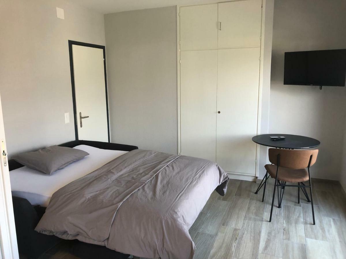 Al Grottino Bed & Breakfast Gambarogno Bagian luar foto